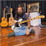 Aulas de violão, guitarra e baixo do iniciante ao avançado
